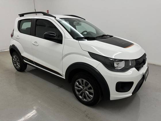 FIAT MOBI 1.0 EVO FLEX TREKKING MANUAL FIAT MOBI 1.0 EVO FLEX TREKKING MANUAL